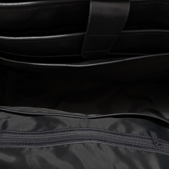 Beis Convertible Mini Weekender - Picture 4 of 4